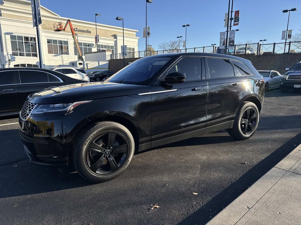 Used 2020 Land Rover Range Rover Velar S image 2