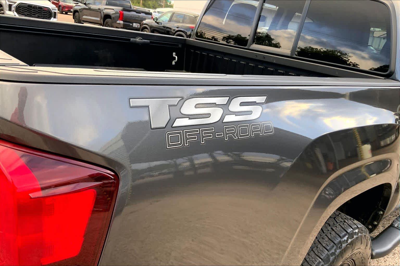 Used 2023 Toyota Tacoma SR AWD/4WD image 10