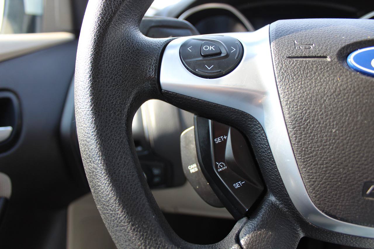 Used 2012 Ford Focus SE FWD image 48