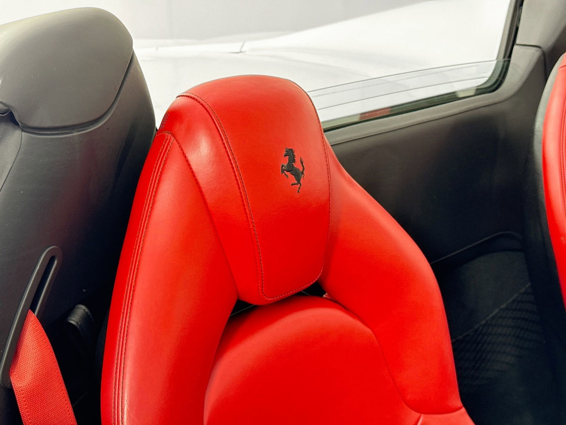 Certified 2018 Ferrari 488 Spider Base image 23