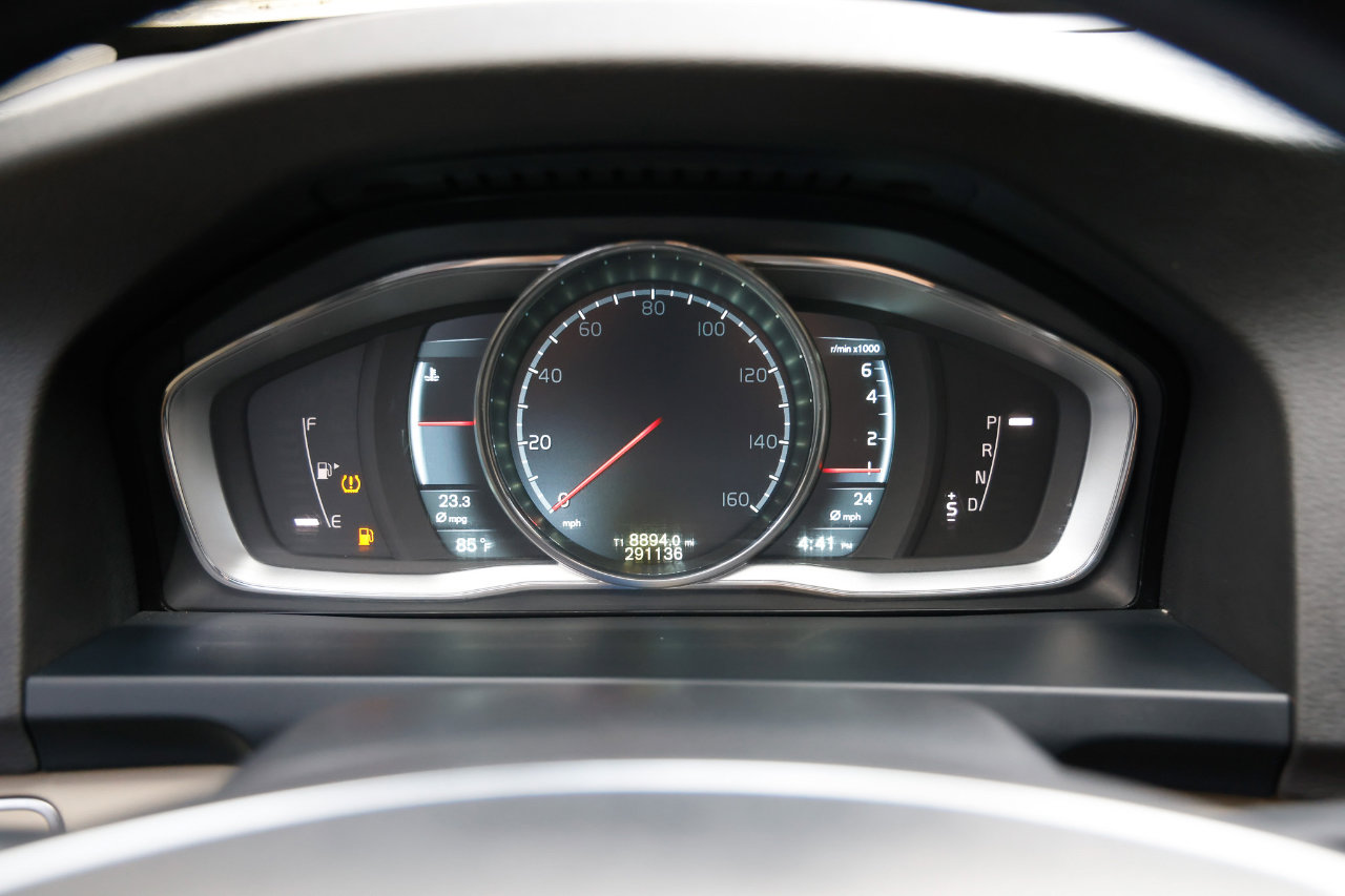 Used 2015 Volvo S60 T5 Platinum image 29