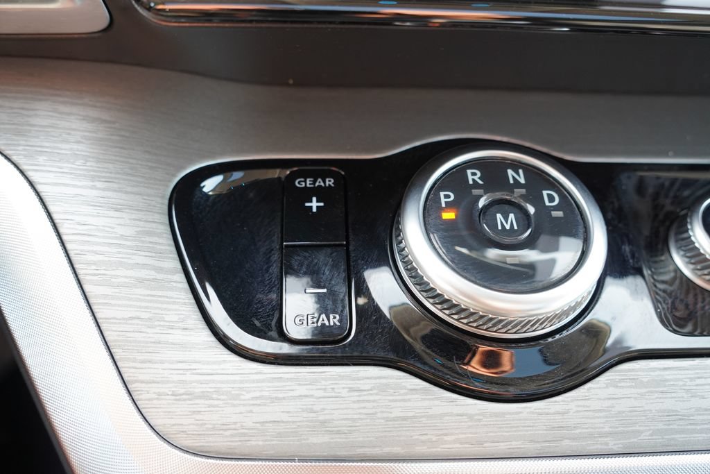 Certified 2025 Ford Expedition Platinum AWD/4WD image 35