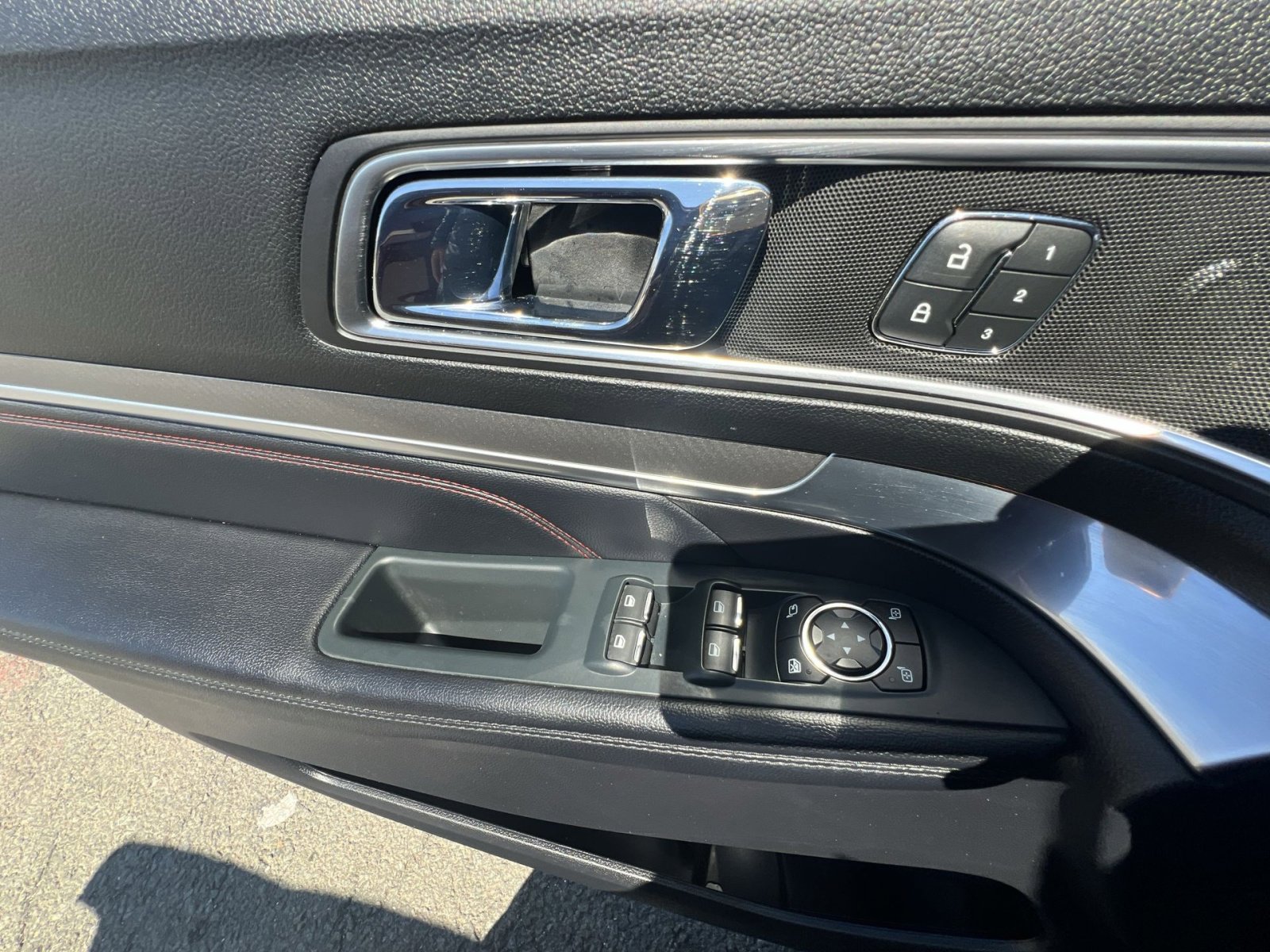 Certified 2019 Ford Explorer Sport w/ Equipment Group 401A AWD/4WD image 15