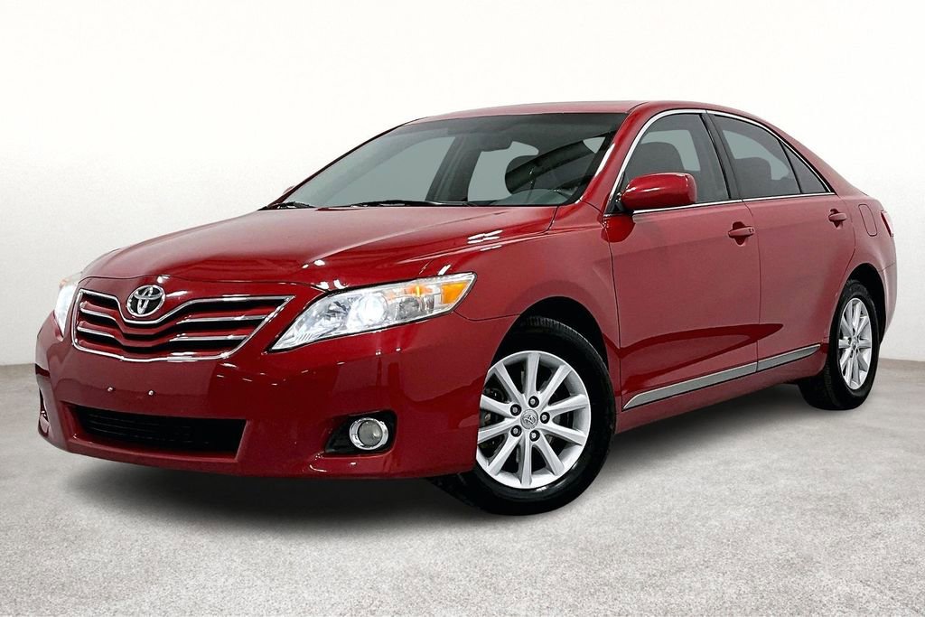 Used 2011 Toyota Camry XLE w/ XLE Extra-Value Pkg #2 image 14