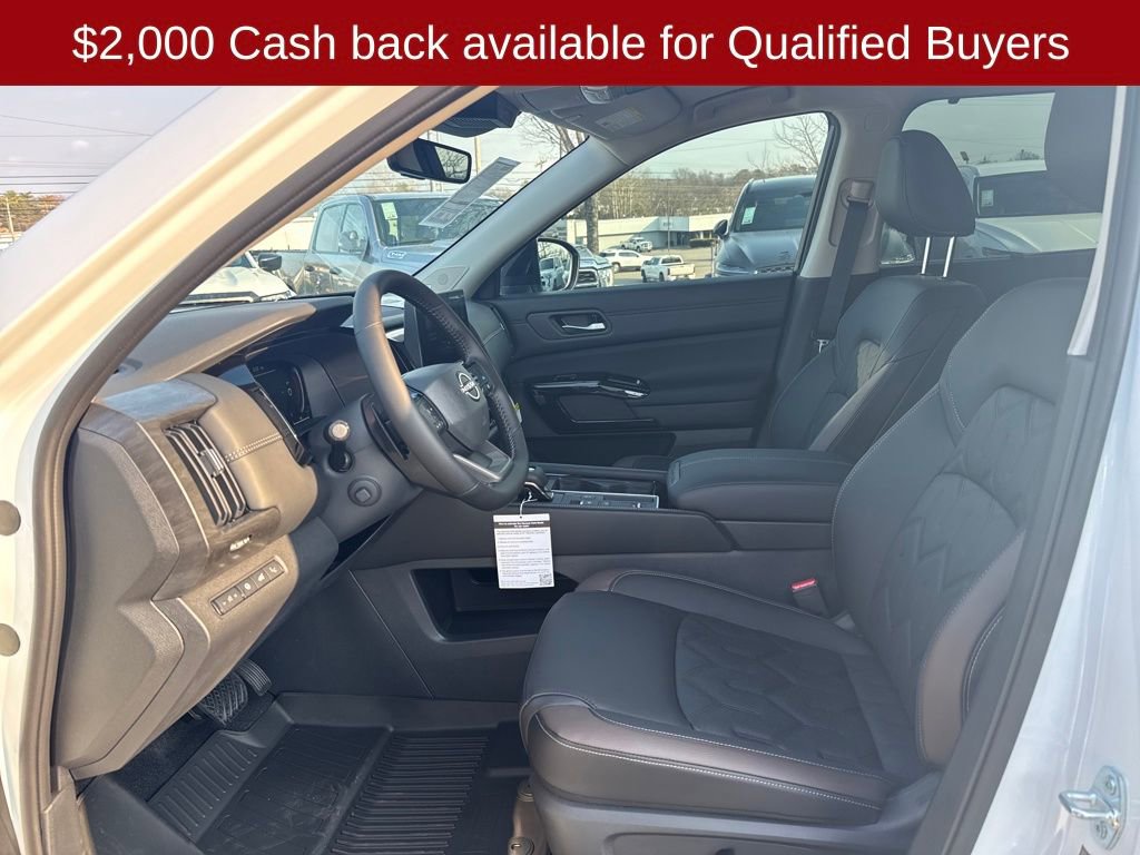 New 2026 Nissan Pathfinder Platinum image 10