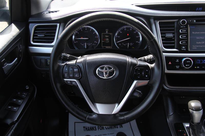 Used 2014 Toyota Highlander Limited FWD image 28
