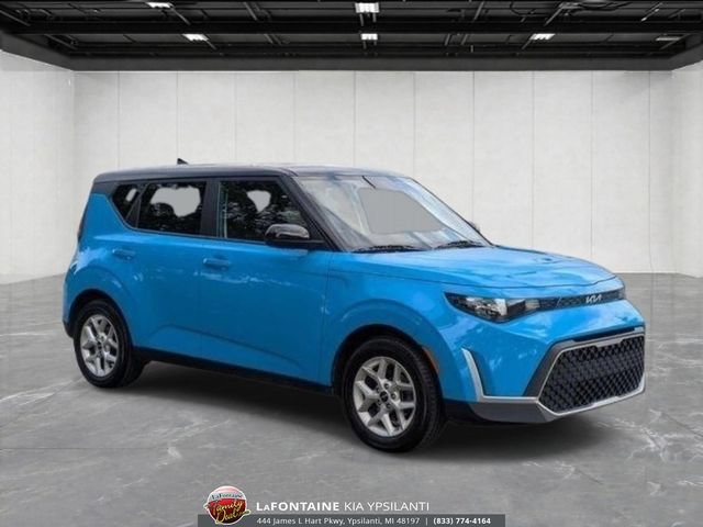 Certified 2023 Kia Soul S FWD image 7