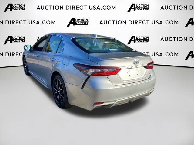 Used 2022 Toyota Camry SE image 7