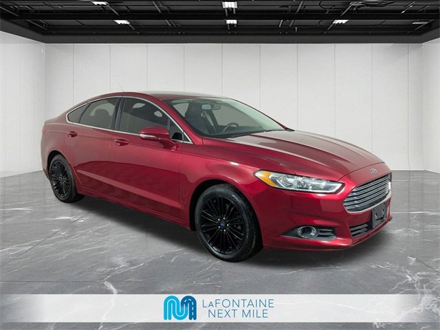 Used 2016 Ford Fusion SE w/ Equipment Group 202A image 7