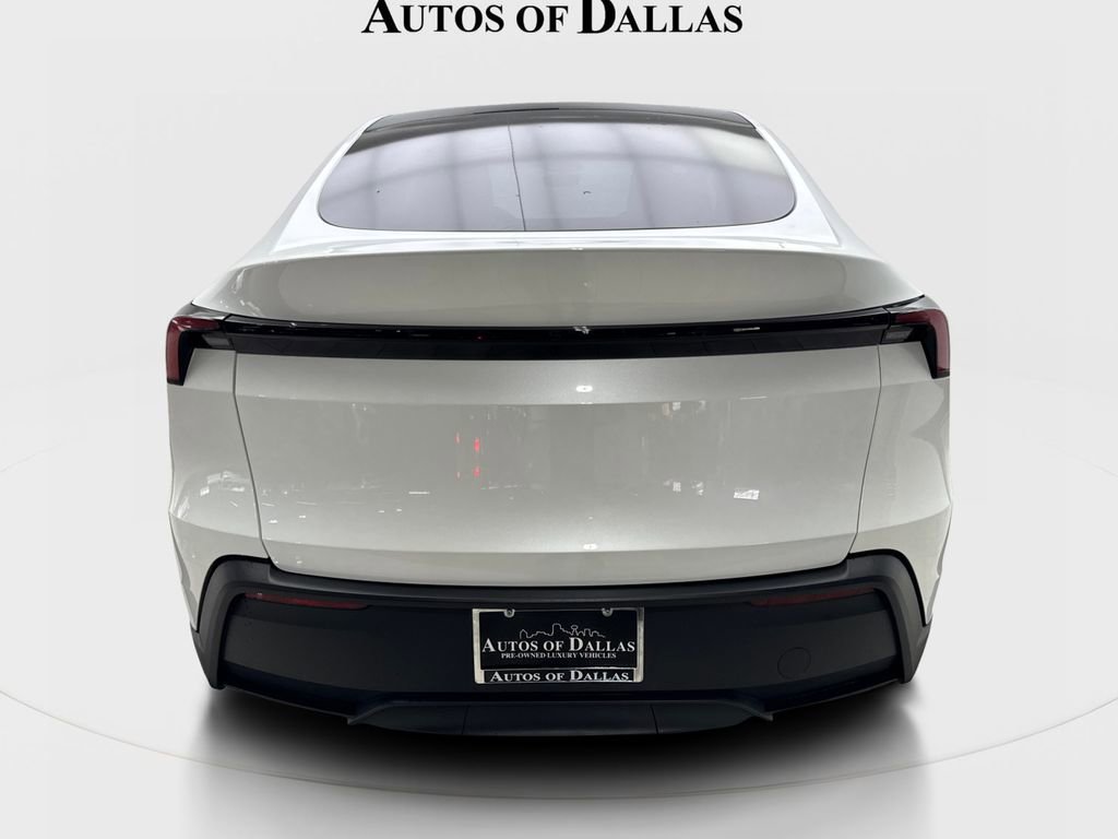 Used 2026 Tesla Model Y 2WD image 7