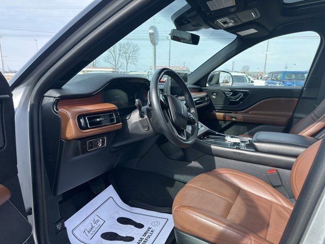 Used 2023 Lincoln Aviator Reserve w/ Equipment Group 201A image 29