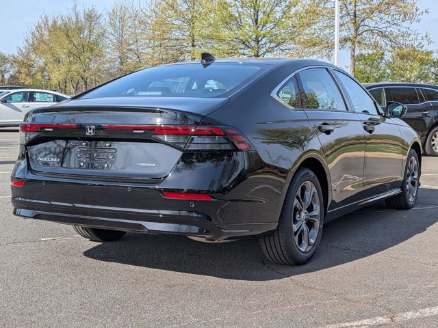 New 2026 Honda Accord EX-L image 2