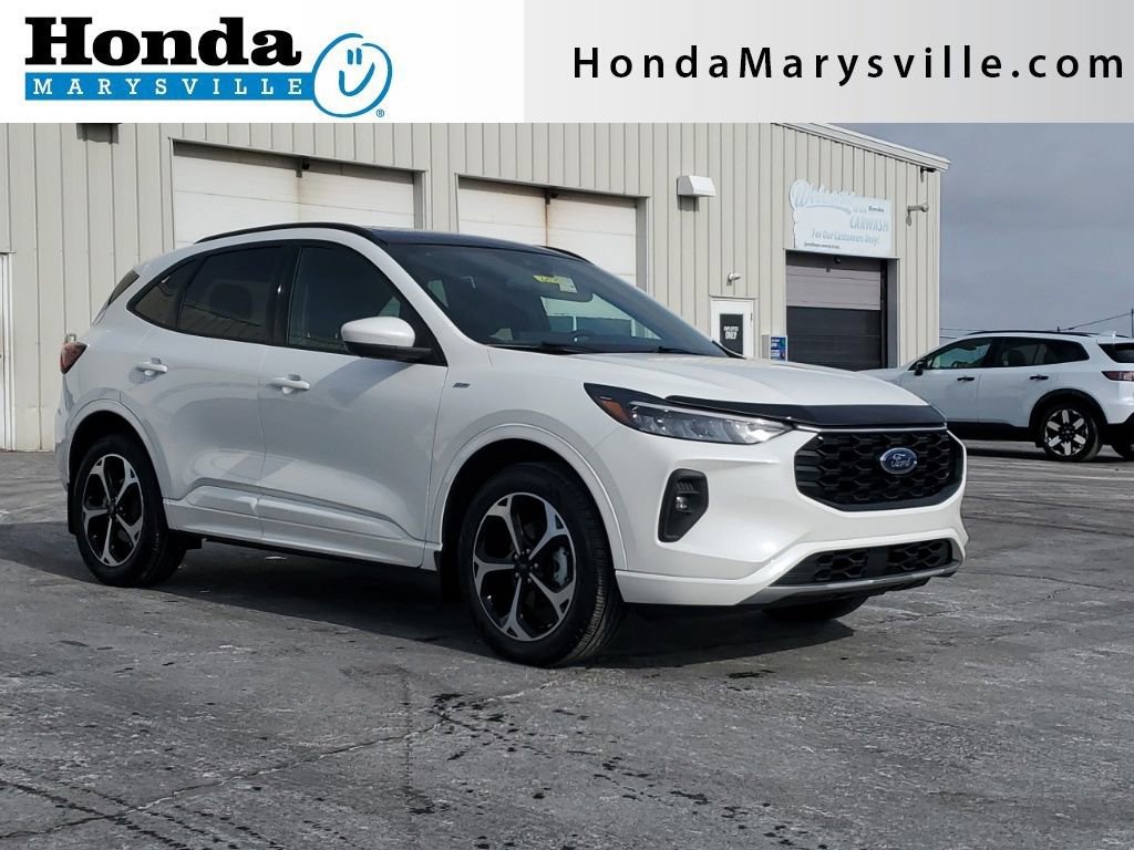 Used 2024 Ford Escape ST-Line Select w/ Tech Pack #2 image 1