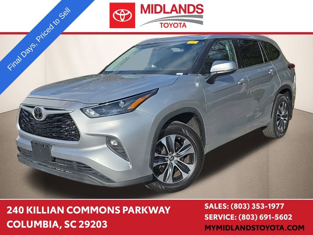 Used 2022 Toyota Highlander XLE