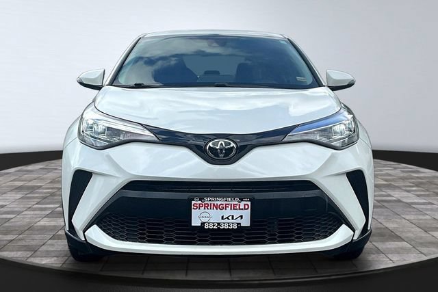 Used 2020 Toyota C-HR LE FWD image 2