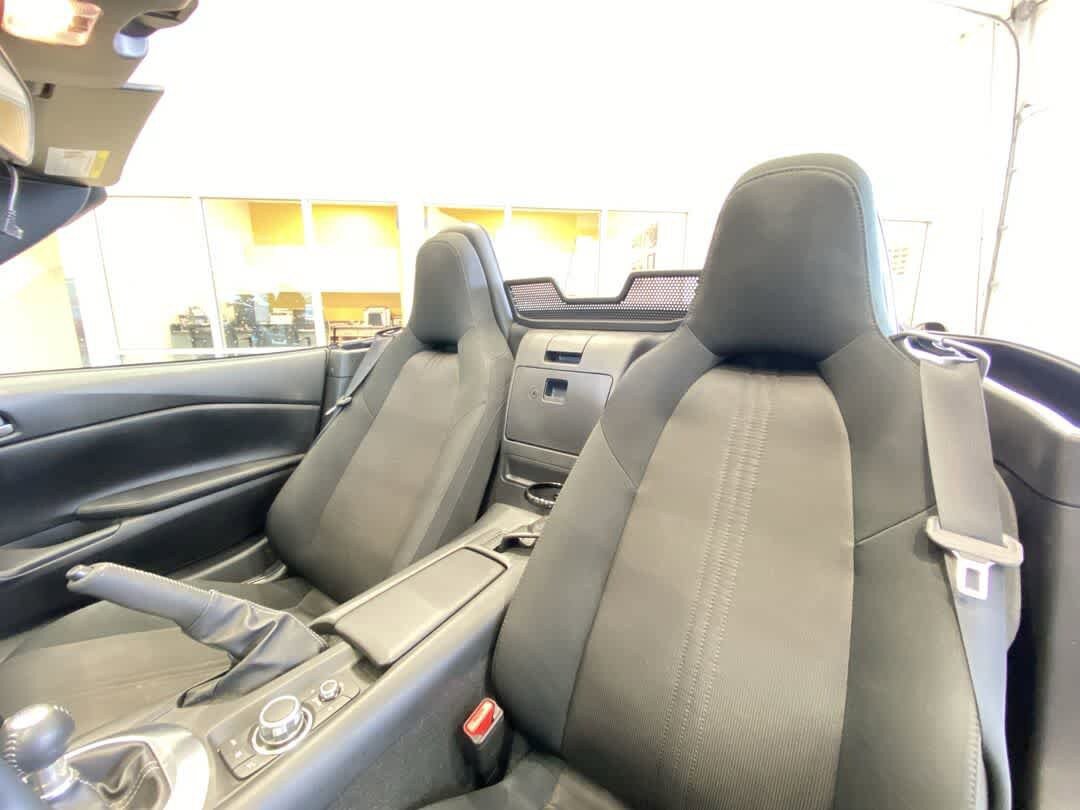 Used 2023 MAZDA MX-5 Miata Sport RWD image 14