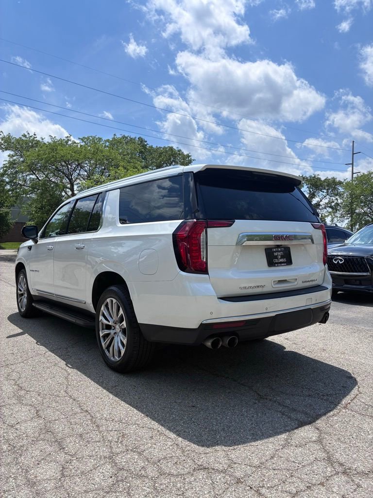 Used 2021 GMC Yukon XL Denali AWD/4WD image 3