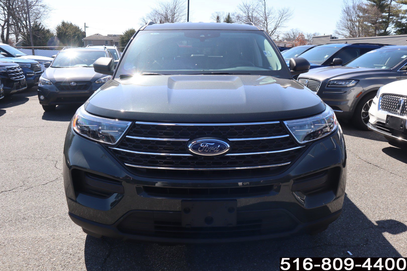 Used 2024 Ford Explorer XLT AWD/4WD image 2