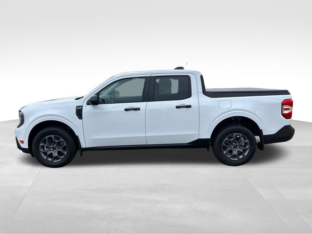 Used 2025 Ford Maverick XLT w/ XLT Luxury Package FWD image 2