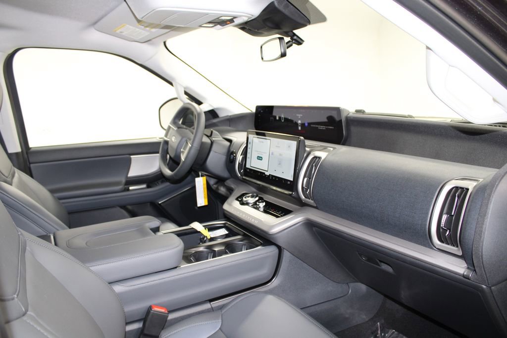 New 2026 Ford Expedition Max Active image 30
