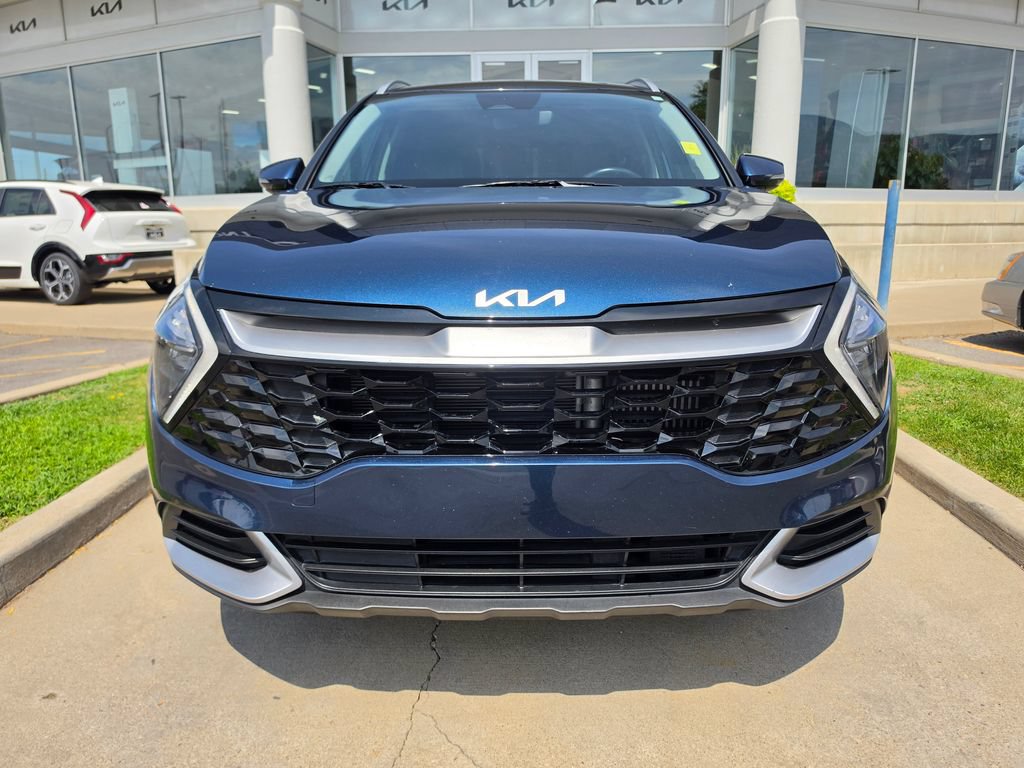 Certified 2023 Kia Sportage EX AWD/4WD image 2
