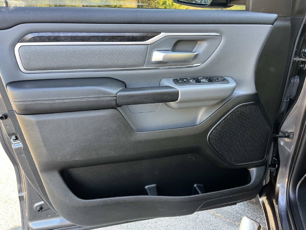Used 2022 RAM 1500 Big Horn AWD/4WD image 24