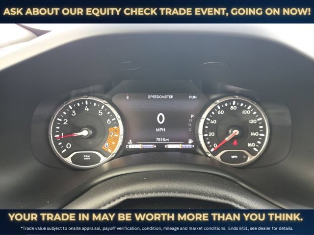Used 2022 Jeep Renegade Latitude w/ Convenience Group AWD/4WD image 16