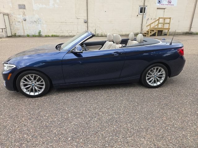 Used 2016 BMW 228i xDrive Convertible AWD/4WD image 3
