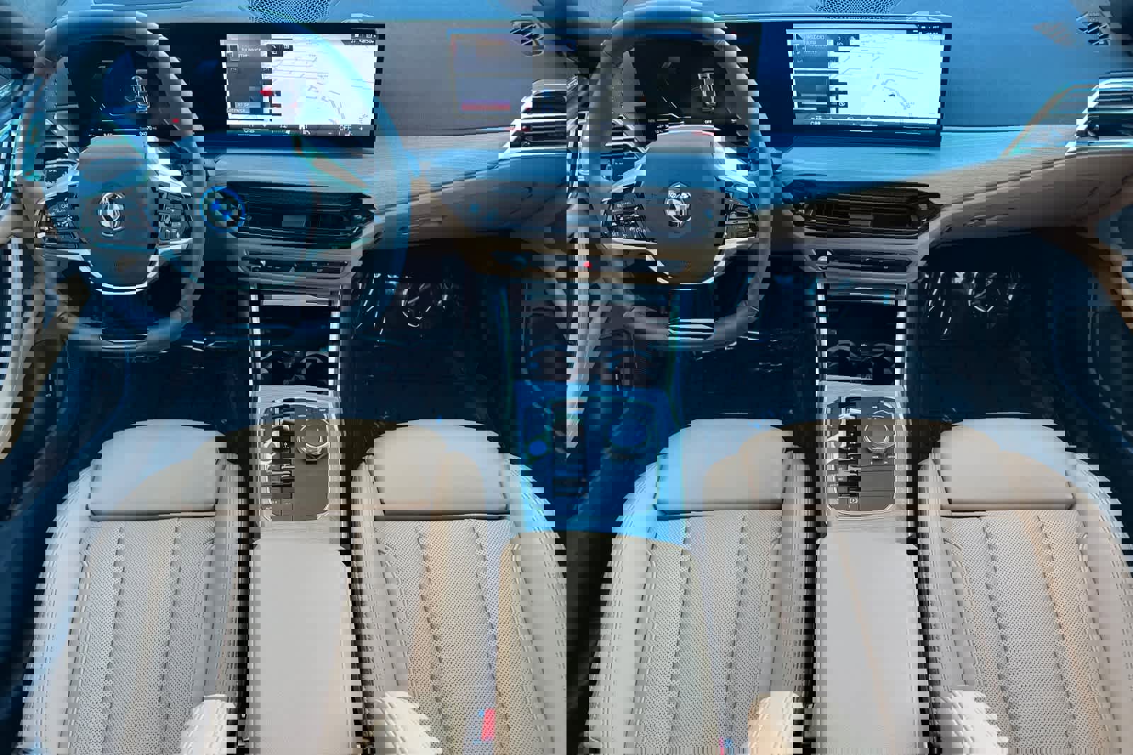 Used 2025 BMW i4 eDrive40 w/ Premium Package image 3