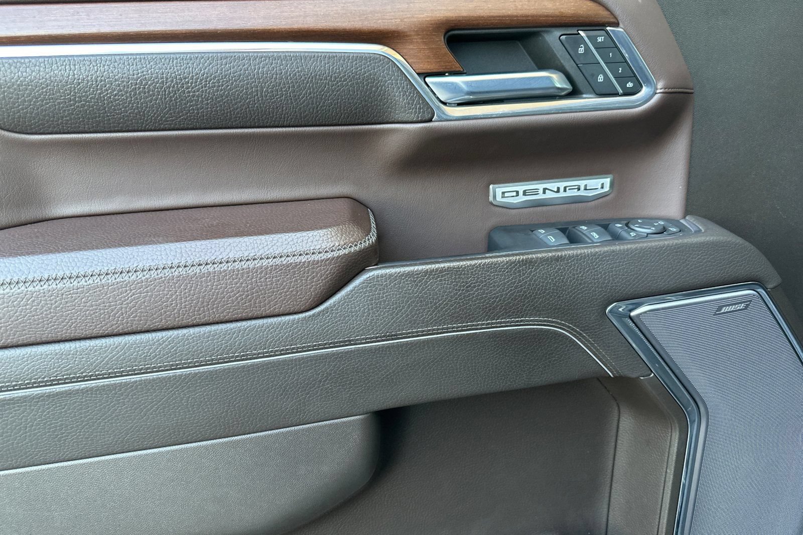 Certified 2023 GMC Sierra 1500 Denali AWD/4WD image 11