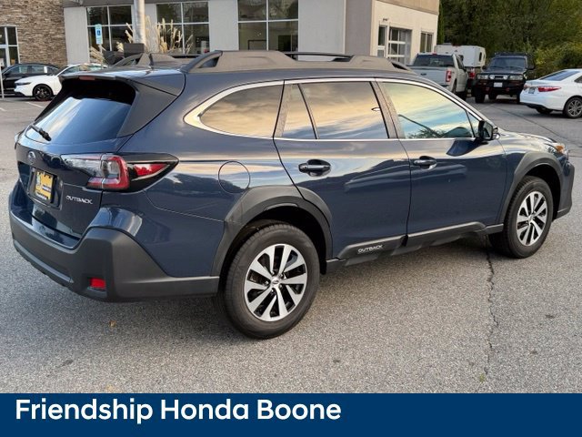 Used 2024 Subaru Outback Premium AWD/4WD image 5