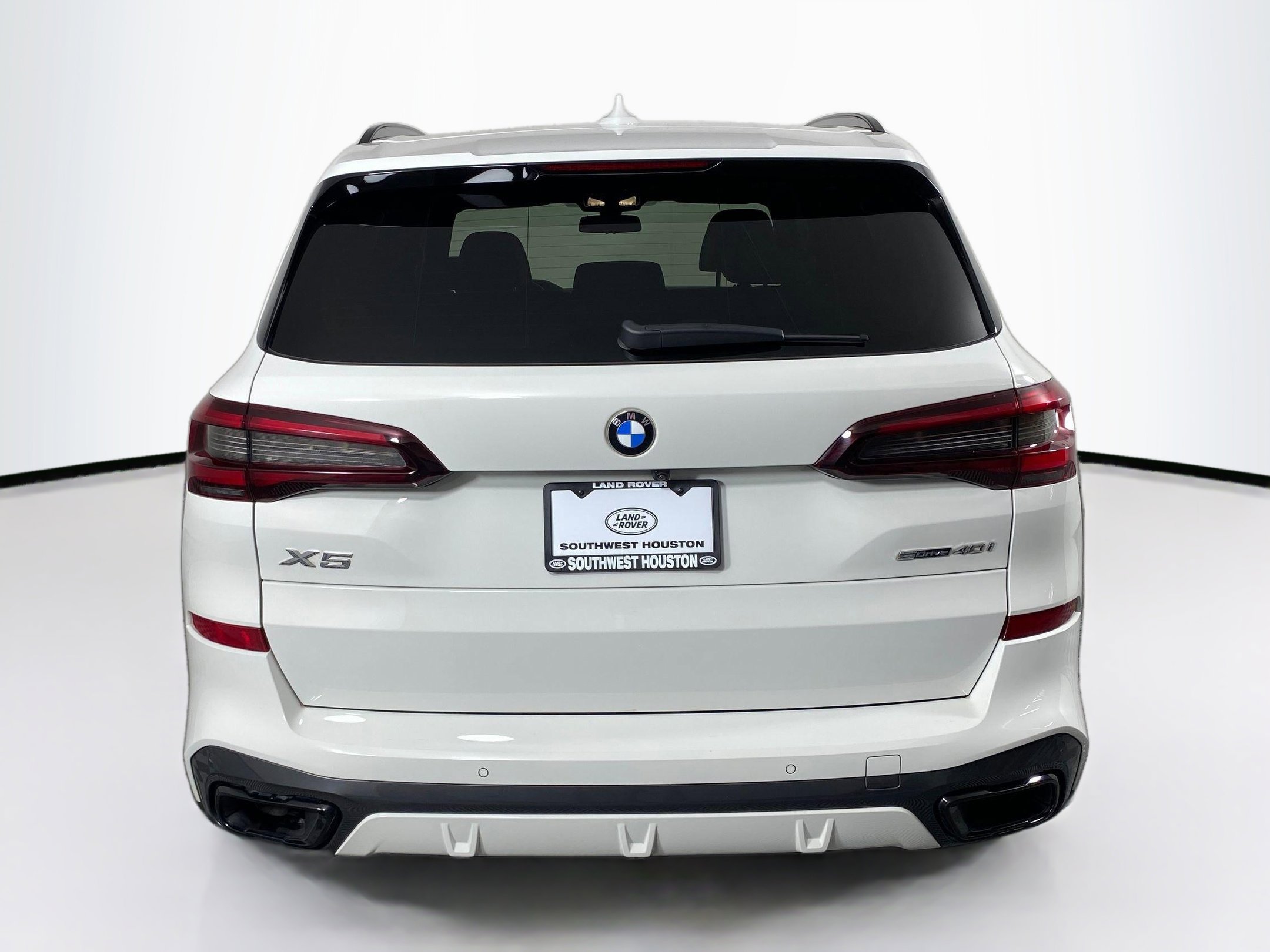 Used 2022 BMW X5 sDrive40i w/ M Sport Package image 5