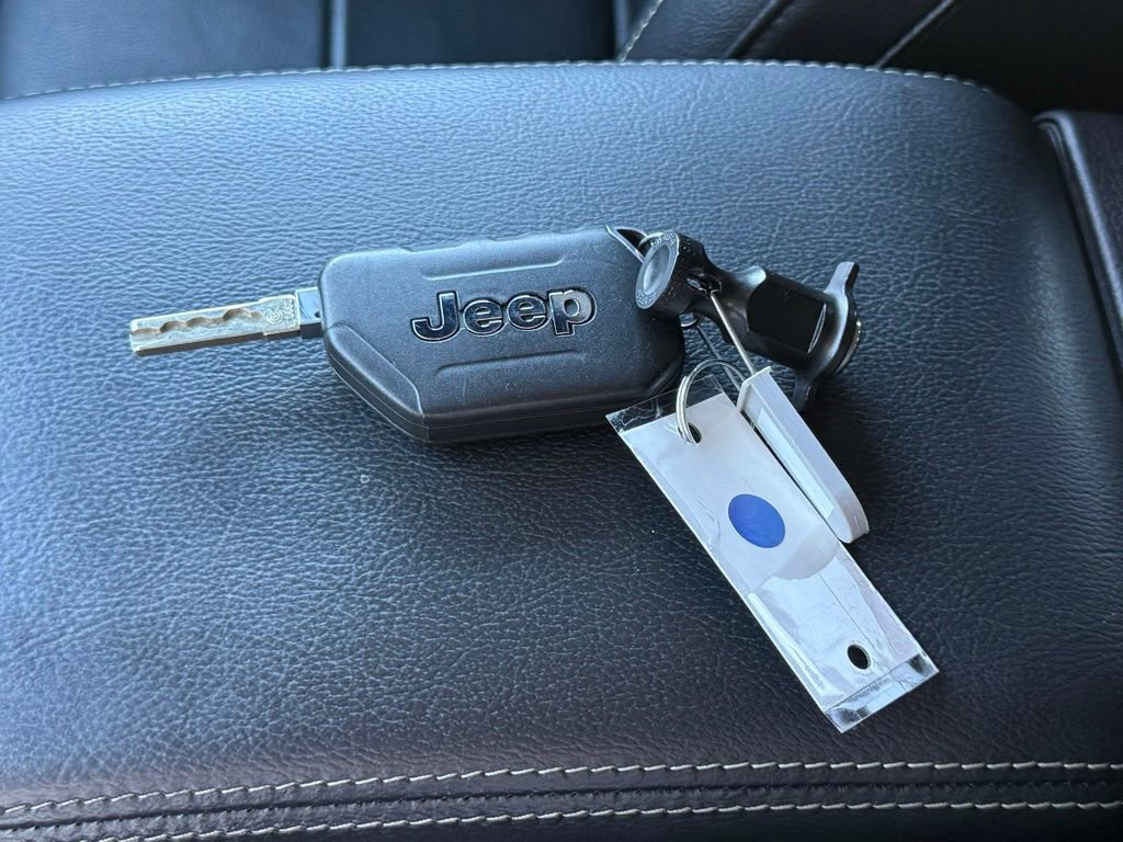 Used 2019 Jeep Wrangler Unlimited Sahara w/ Quick Order Package 24M Moab image 74