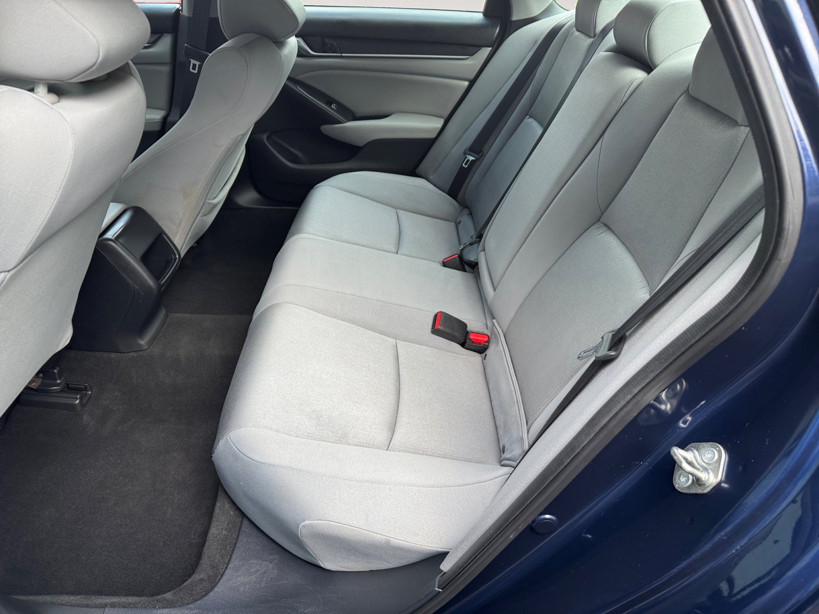 Used 2018 Honda Accord LX image 13