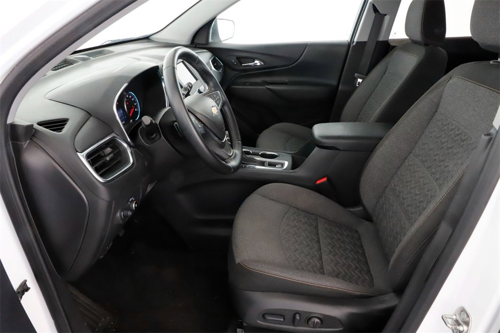 Used 2024 Chevrolet Equinox LT image 17