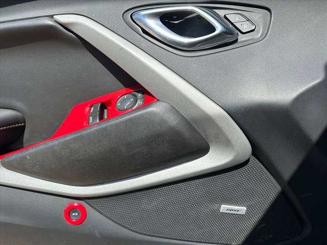 Used 2020 Chevrolet Camaro LT w/ Technology Package image 20