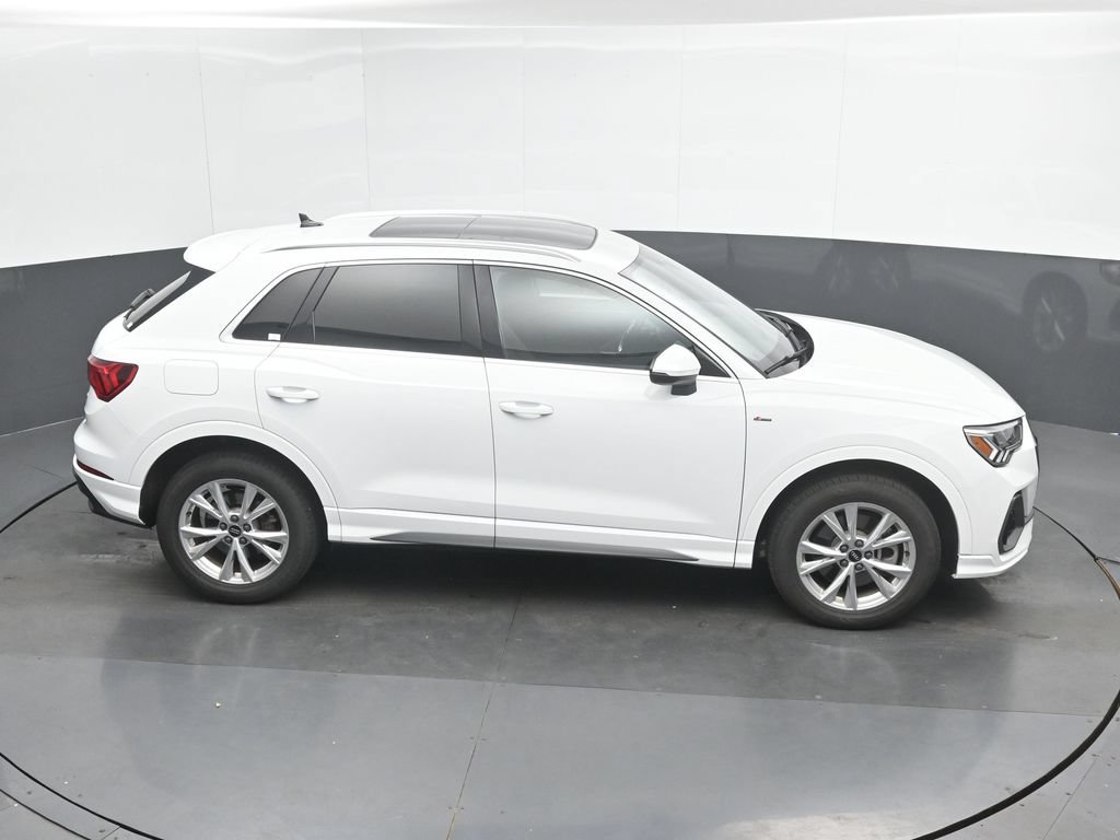 Used 2024 Audi Q3 2.0T Premium AWD/4WD image 31
