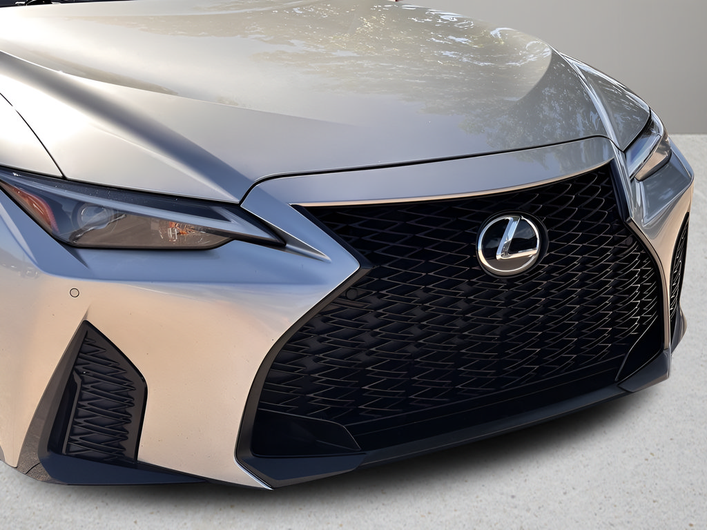 Used 2022 Lexus IS 350 F Sport w/ Navigation Package RWD image 29