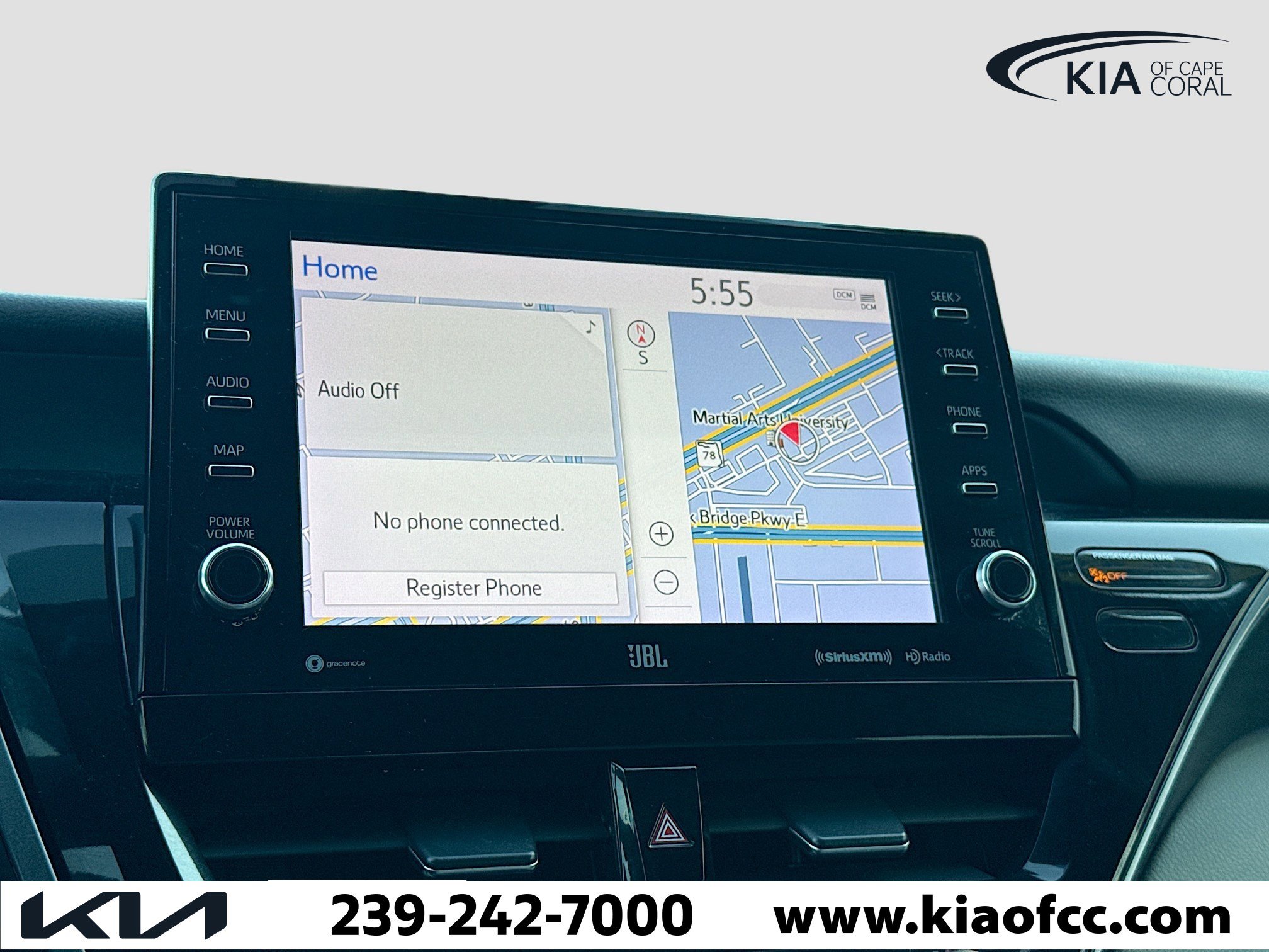 Used 2023 Toyota Camry XLE w/ Navigation Package image 30