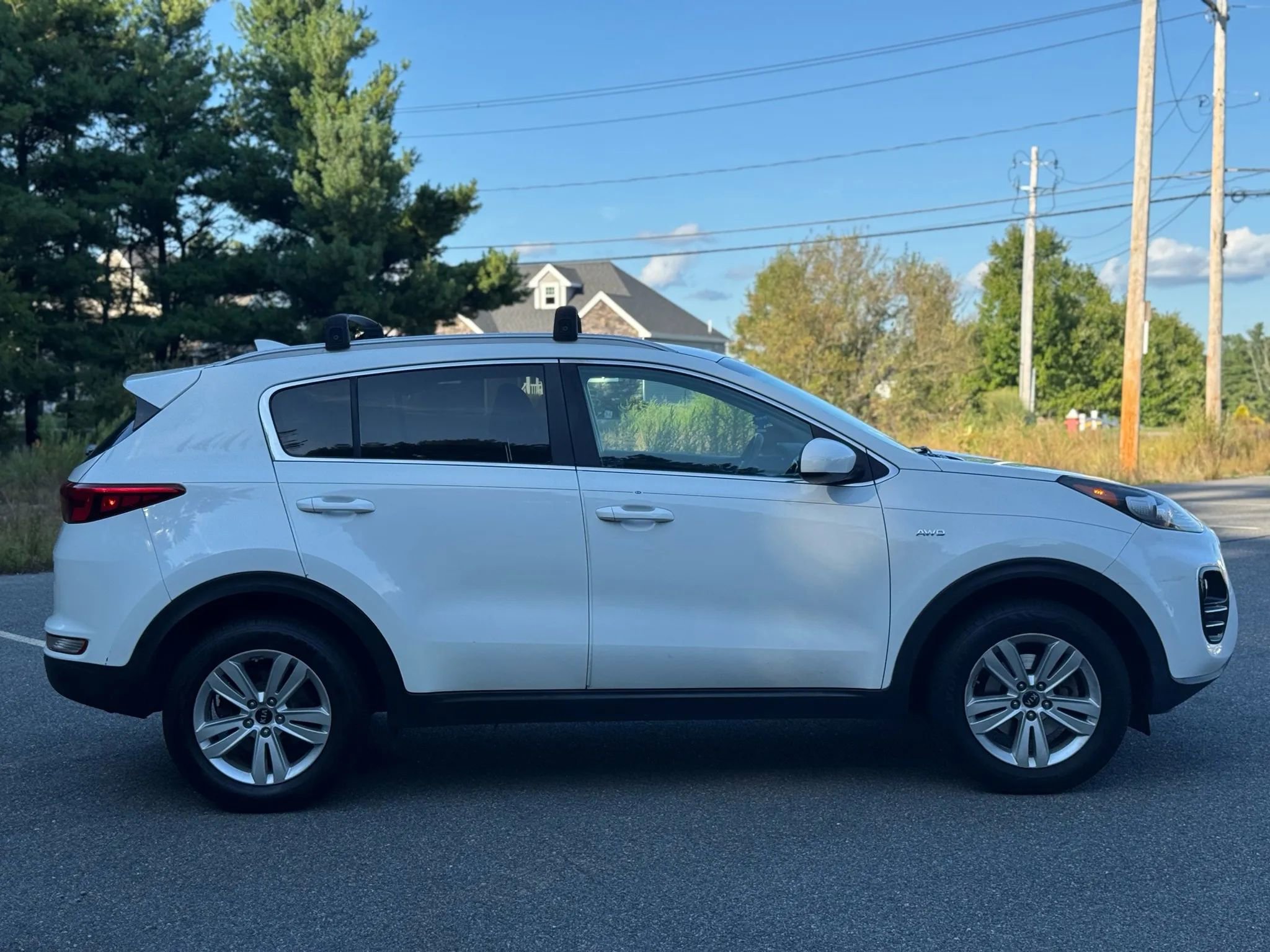 Used 2017 Kia Sportage LX w/ LX Popular Package image 4