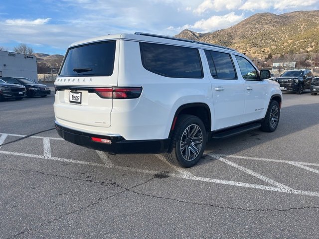 Used 2024 Jeep Wagoneer L Series II w/ Flexible Seating Group image 3