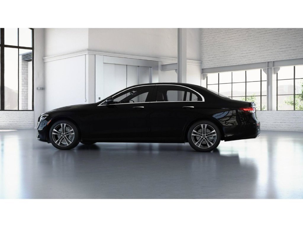 Used 2023 Mercedes-Benz E 350 4MATIC Sedan image 34