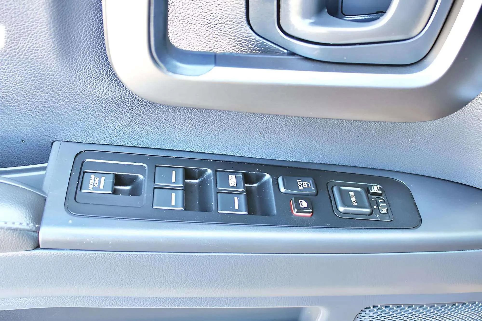 Used 2013 Honda Ridgeline RTL image 10