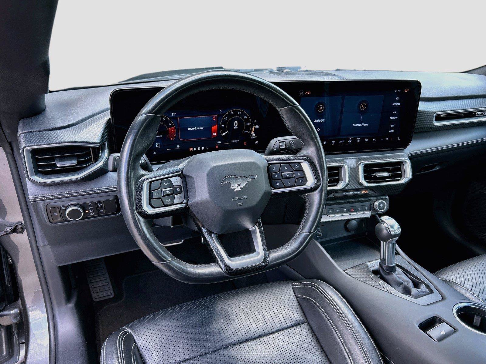Used 2025 Ford Mustang Premium RWD image 36