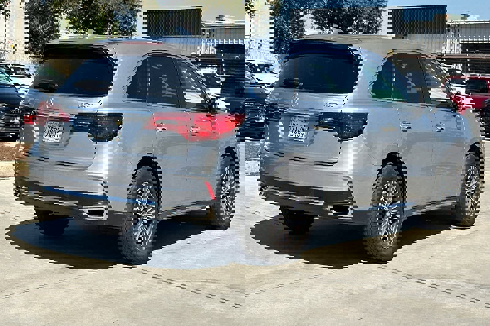 Used 2017 Acura MDX FWD image 3