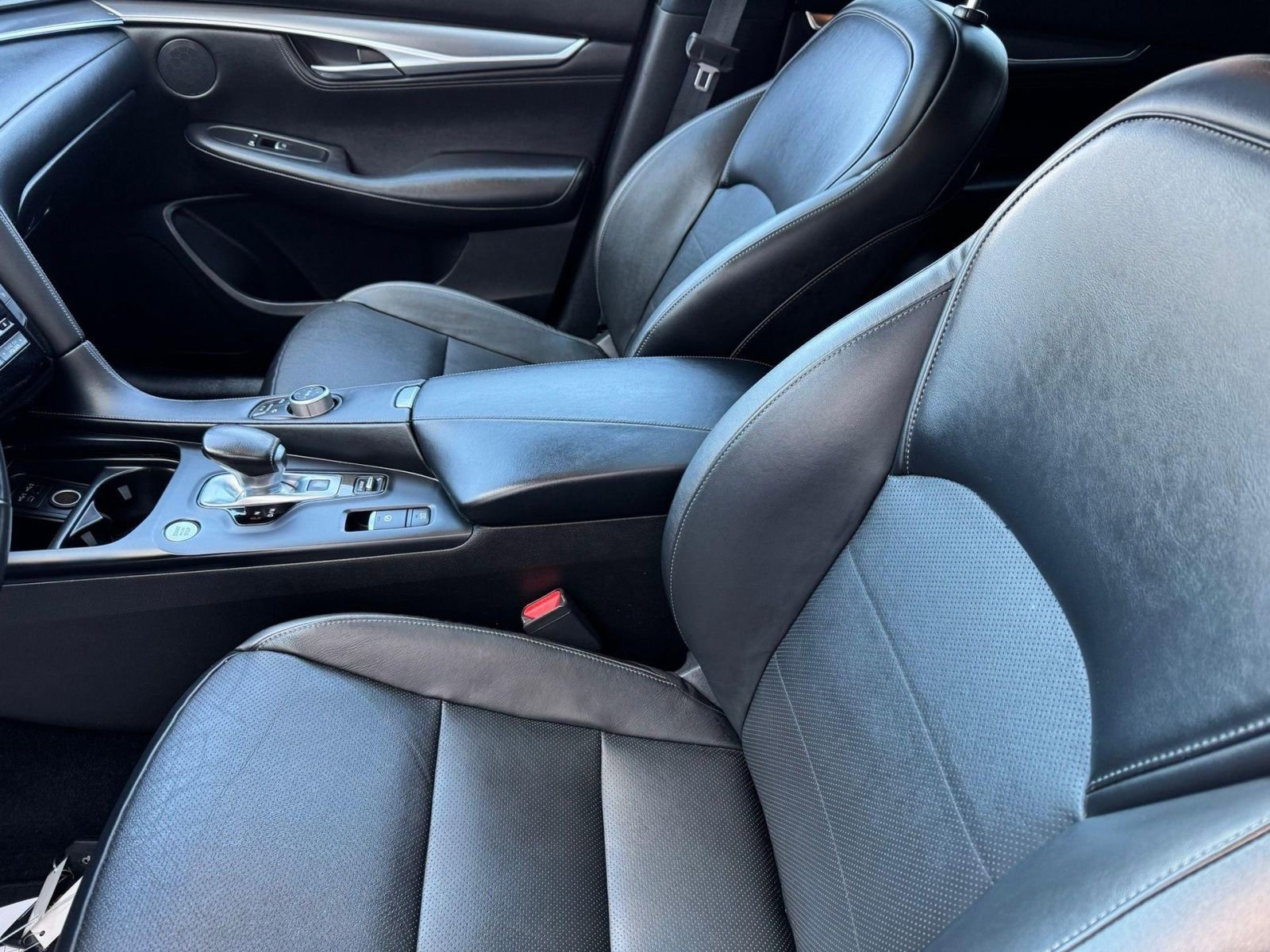 Used 2023 INFINITI QX55 Luxe image 13