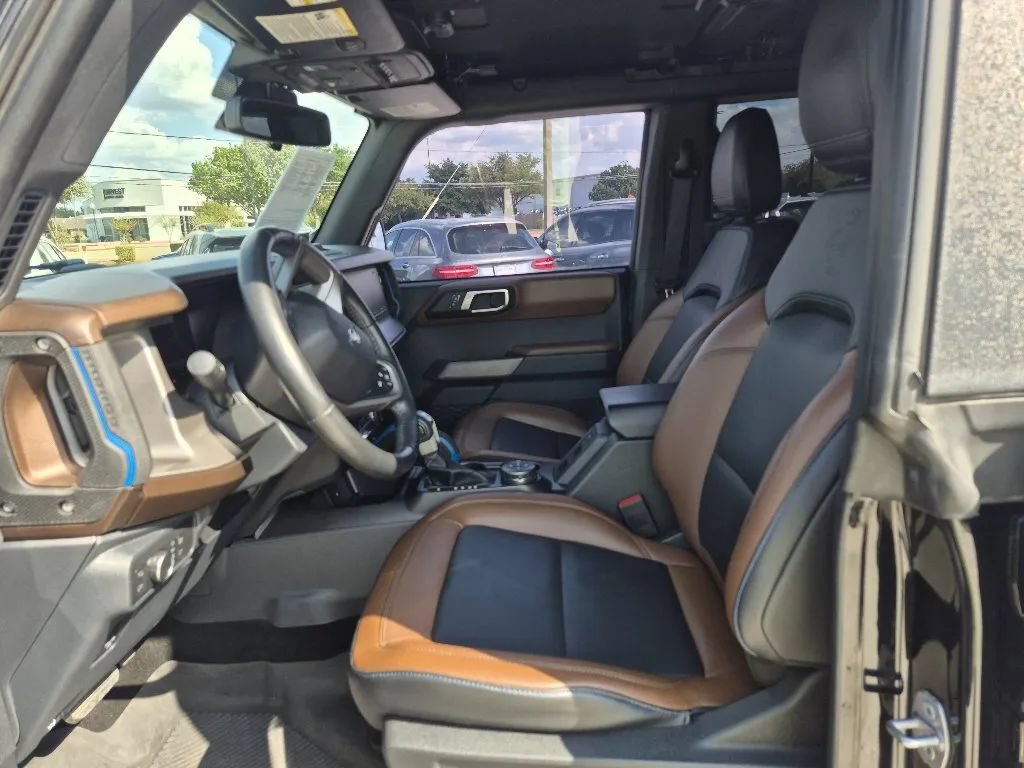 Used 2022 Ford Bronco Outer Banks w/ Sasquatch Package AWD/4WD image 14