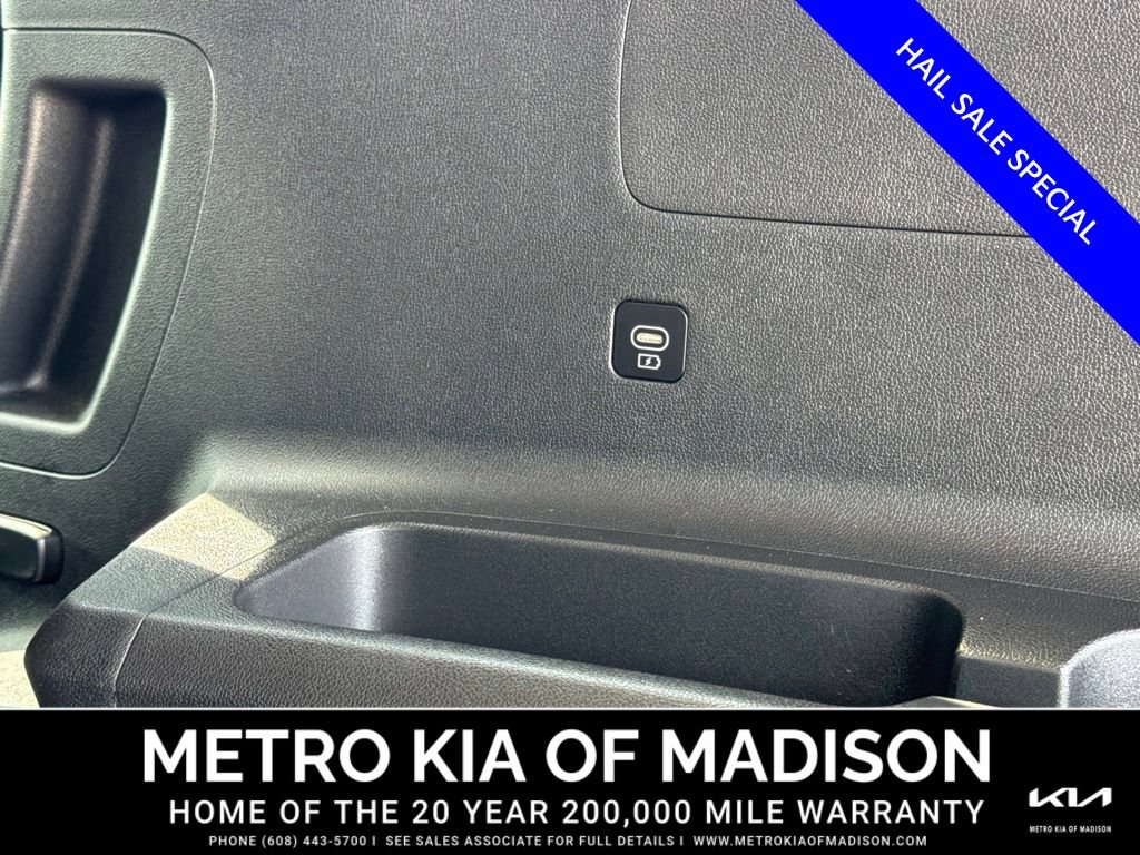 Used 2025 Kia Sorento S AWD/4WD image 44