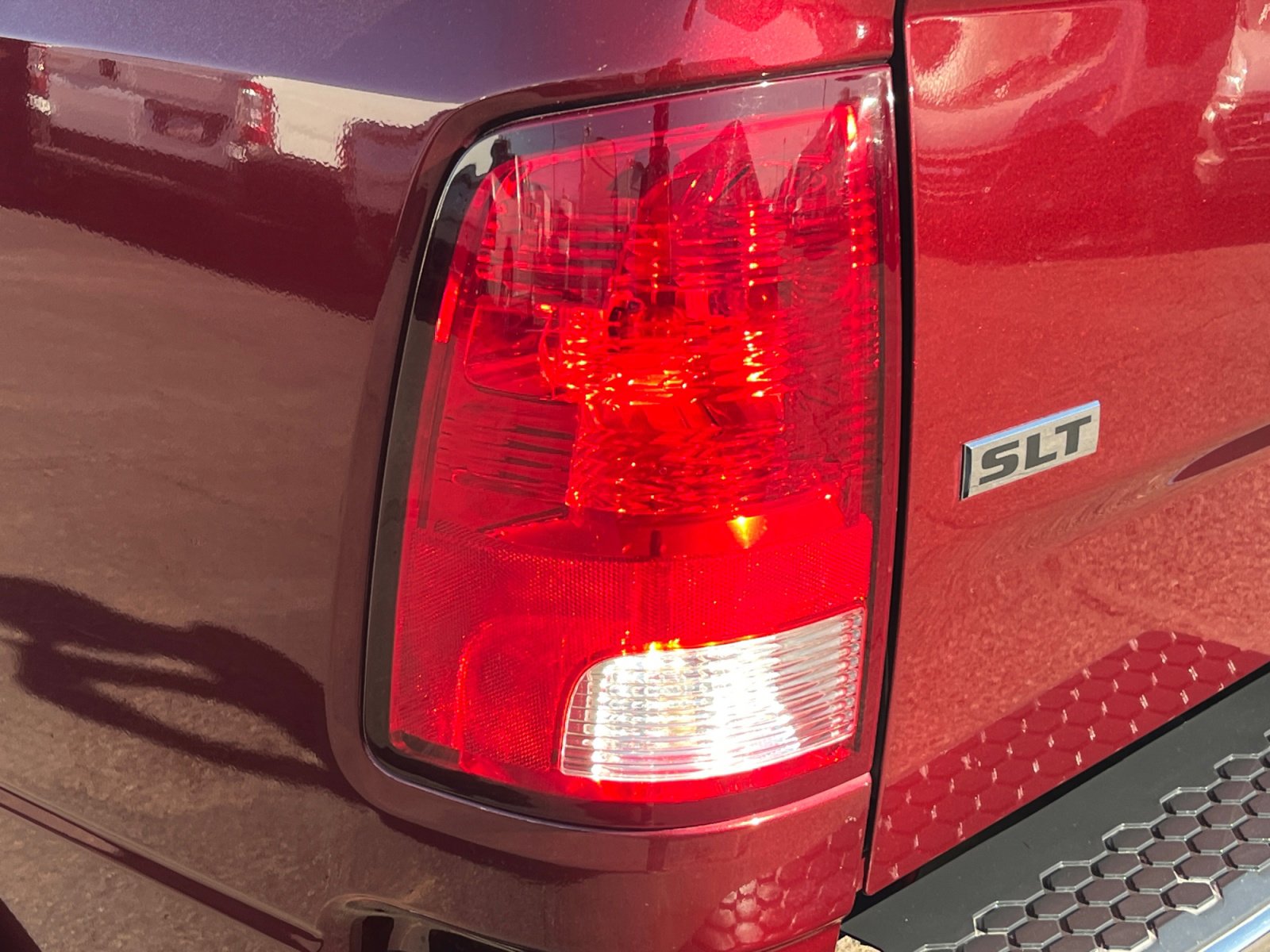 Used 2017 RAM 3500 SLT AWD/4WD image 26