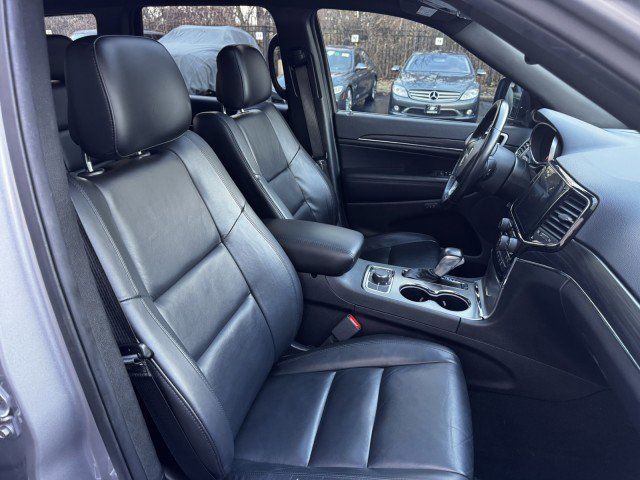 Used 2021 Jeep Grand Cherokee Limited image 23